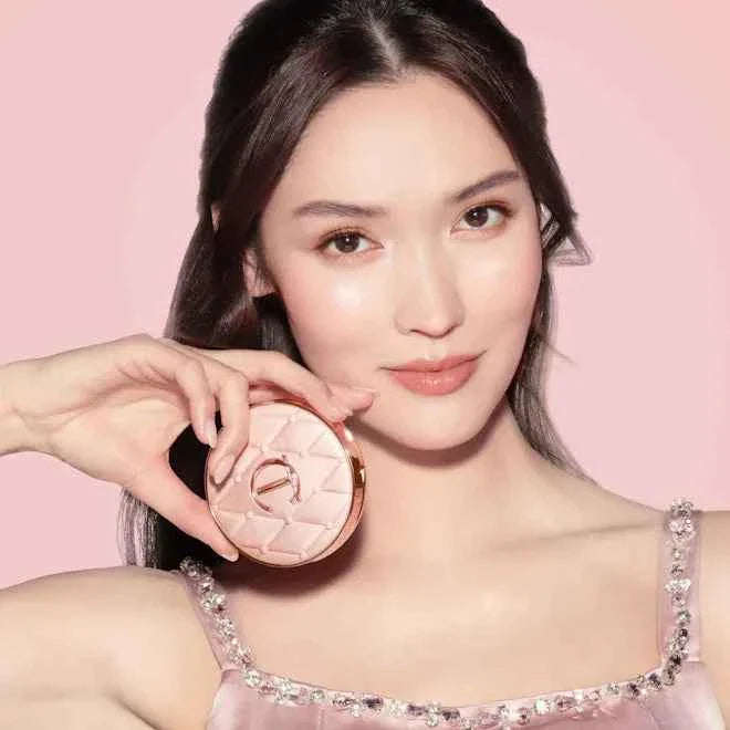 charlotte tilbury PILLOW TALK BEAUTIFYING CUSHION FOUNDATION